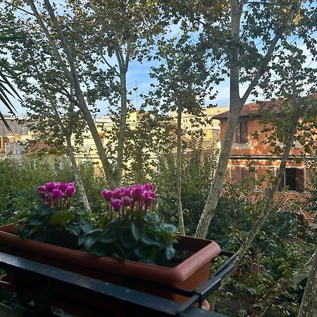 Tiberia Apartment روما المظهر الخارجي الصورة